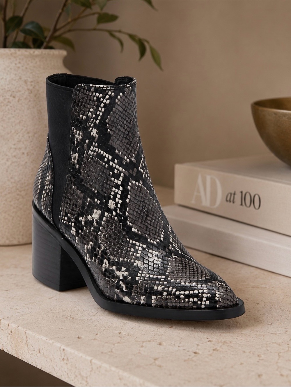 NWT Steve Madden Arrive Grey Snake Embossed Bootie ARVE01S1 6.5 Hipster Boho